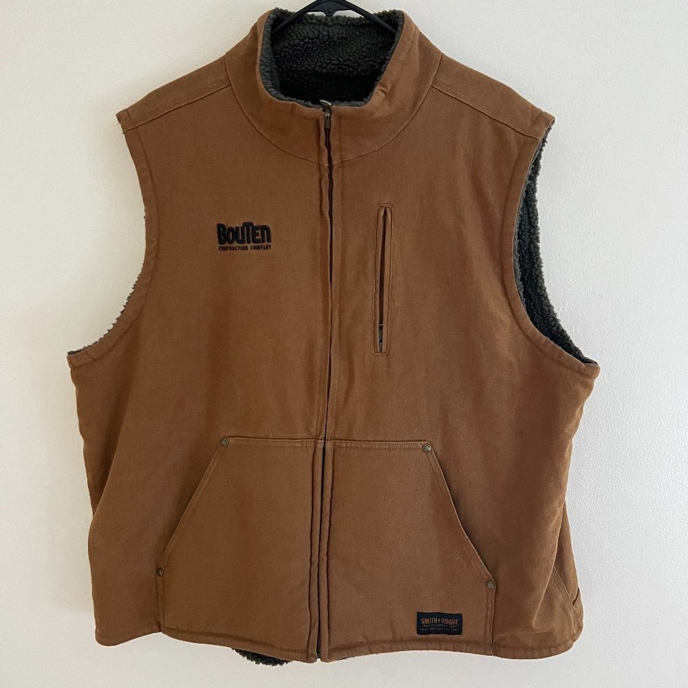 Smith and Rogue  Men's Canvas Original Reversible Vest Sherpa Pockets